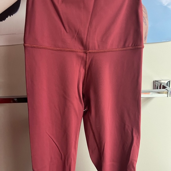 LULULEMON WUNDER UNDER LEGGINGS - Picture 3 of 4